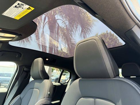 Certified 2023 Volvo C40 P8 Recharge Plus AWD/4WD image 35