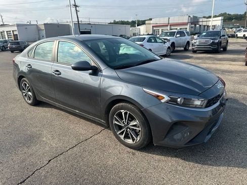 Used 2023 Kia Forte LXS FWD image 21