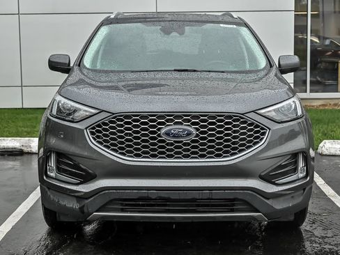 Certified 2024 Ford Edge SEL w/ Convenience Package AWD/4WD image 4