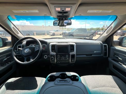 Used 2018 RAM 1500 Big Horn AWD/4WD image 10