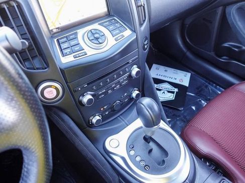 Used 2015 Nissan 370Z Touring image 20