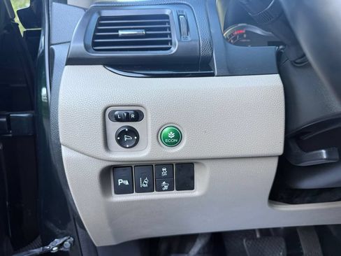Used 2016 Honda Pilot Elite image 15