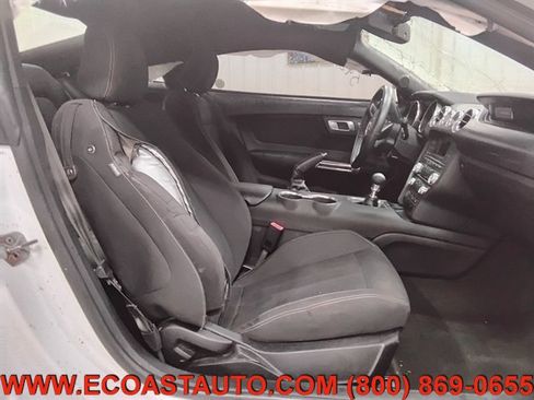 Used 2018 Ford Mustang Coupe w/ Ecoboost Performance Package RWD image 10