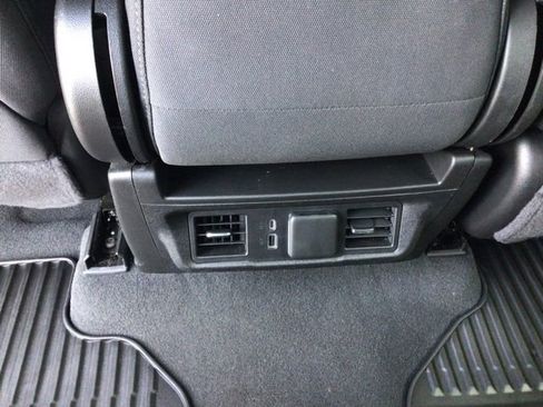 Used 2024 Chevrolet Silverado 1500 LT AWD/4WD image 17