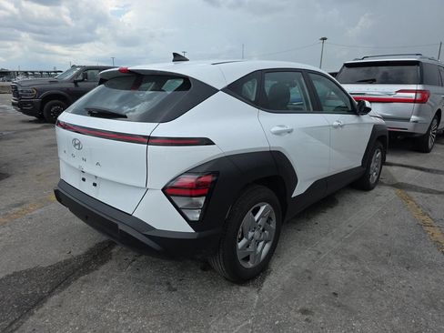 Used 2026 Hyundai Kona SE FWD image 3