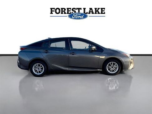 Used 2017 Toyota Prius Four w/ Advanced Technology Package image 8