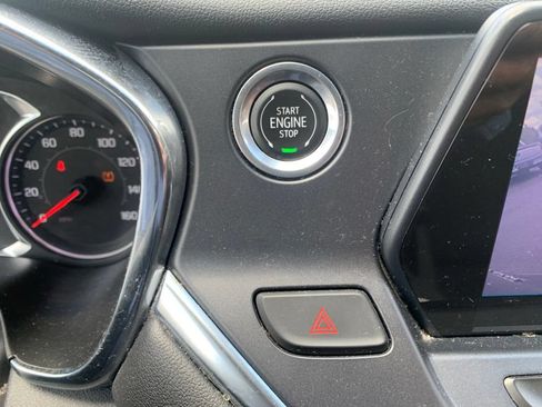 Used 2019 Chevrolet Blazer LT FWD image 45