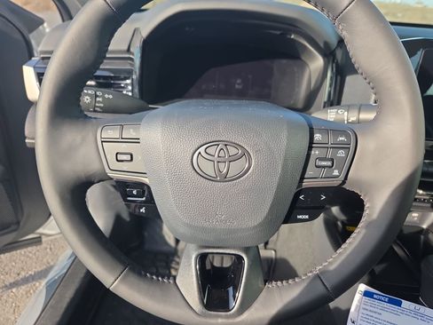 New 2026 Toyota Camry LE w/ Convenience Package image 15