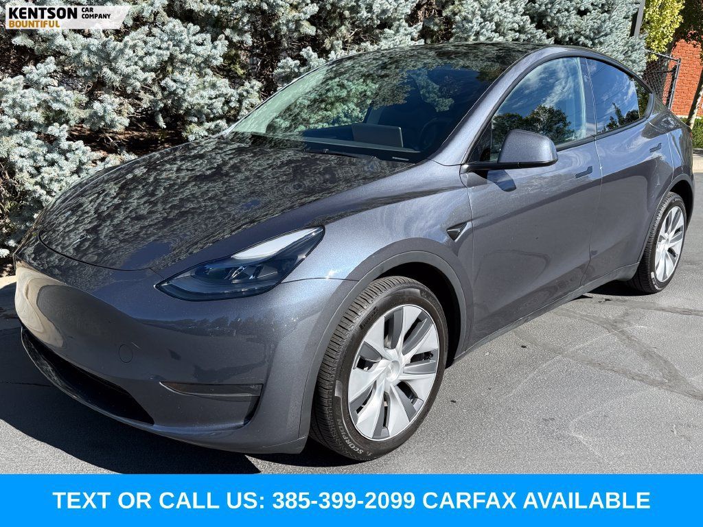 Used 2023 Tesla Model Y Long Range AWD/4WD image 3