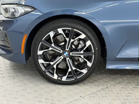 Used 2025 BMW 330i Sedan RWD image 13