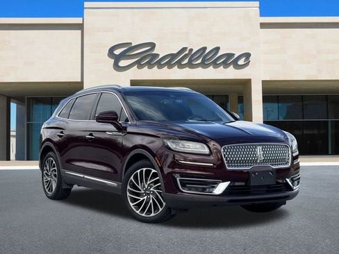 Used 2019 Lincoln Nautilus Reserve image 2