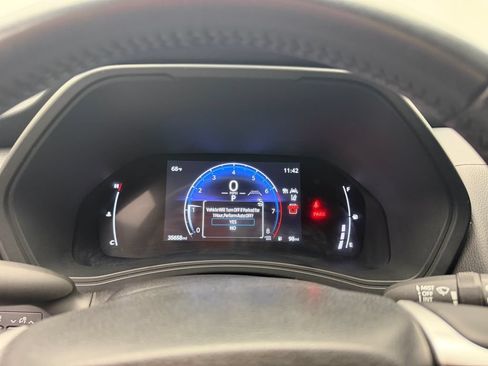 Used 2025 Toyota Grand Highlander AWD image 21