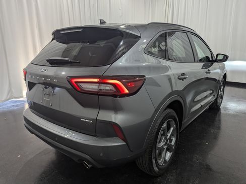 Used 2023 Ford Escape ST-Line w/ Tech Pack #1 image 7