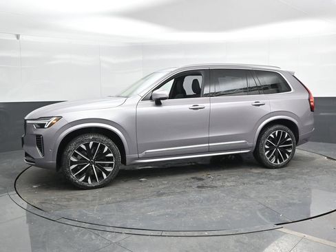 New 2026 Volvo XC90 B5 Plus w/ Protection Package AWD/4WD image 6