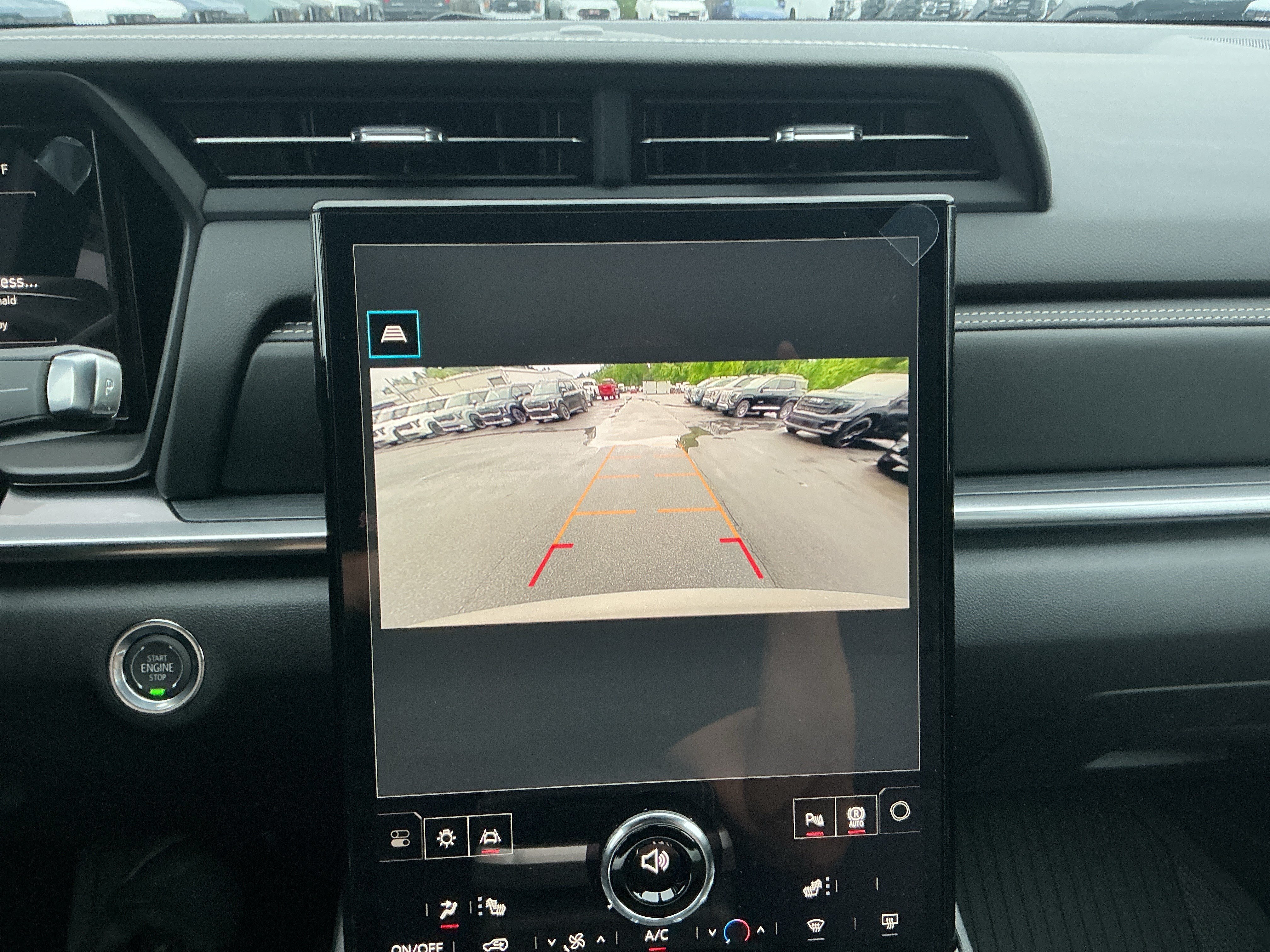 New 2027 GMC Terrain Elevation w/ LPO, Floor Liner Package AWD/4WD image 22