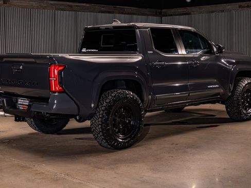 Used 2026 Toyota Tacoma SR5 w/ SR5 Upgrade Package image 10