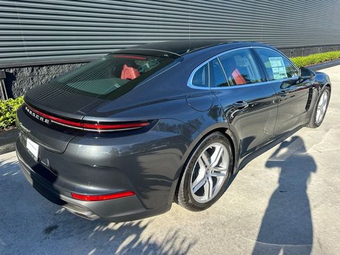 Used 2026 Porsche Panamera RWD image 9