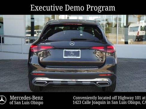 Used 2026 Mercedes-Benz GLC 300 image 7
