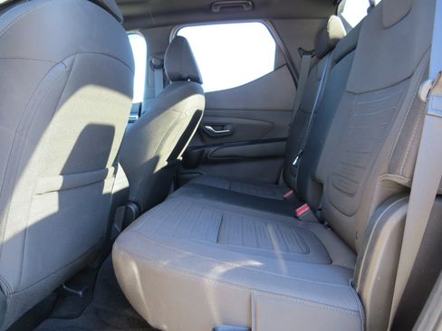 Used 2024 Hyundai Santa Cruz SEL w/ Activity Package image 14