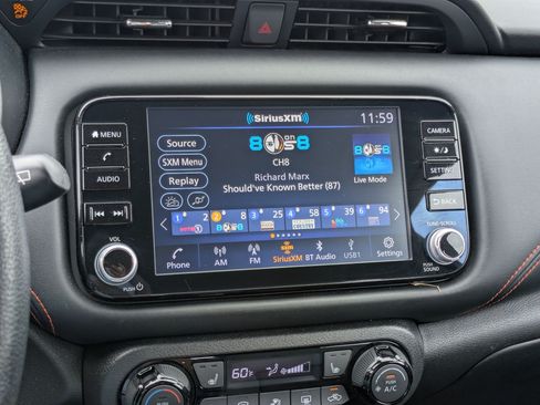 Used 2021 Nissan Kicks SR w/ SR Premium Package FWD image 24