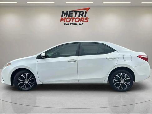 Used 2014 Toyota Corolla LE image 8