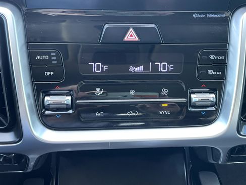 Used 2021 Kia Sorento S AWD/4WD image 17