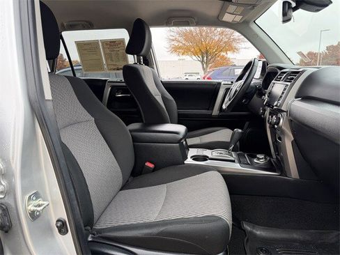 Used 2022 Toyota 4Runner SR5 image 28