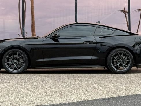 Used 2021 Ford Mustang GT Premium w/ Carbon Sport Interior Package RWD image 5
