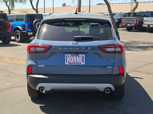 New 2025 Ford Escape SE w/ PHEV Premium Package image 3