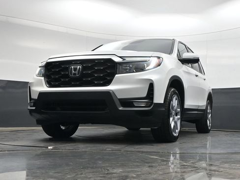 Used 2024 Honda Passport EX-L image 27