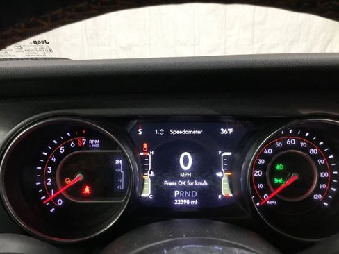 Used 2021 Jeep Gladiator Mojave image 35