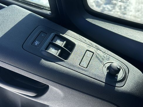 New 2026 RAM ProMaster 3500 w/ Premium Convenience Group image 12