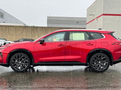 Certified 2026 Toyota Crown Signia w/ Advanced Technology Package AWD/4WD image 9