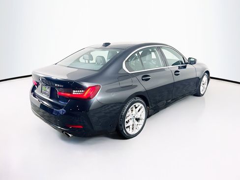 Used 2025 BMW 330i Sedan image 9
