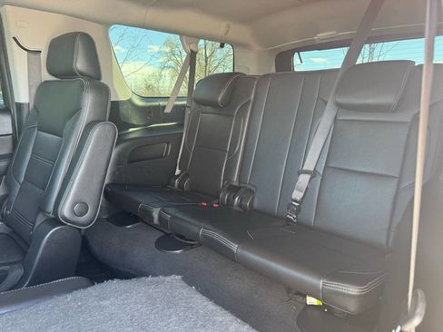 Used 2020 GMC Yukon XL Denali w/ Denali Ultimate Package image 34