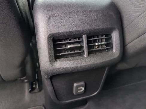 Used 2020 Chevrolet Equinox LT image 6