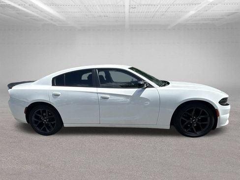 Used 2020 Dodge Charger SXT w/ Blacktop Package RWD image 7