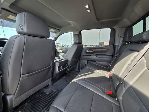 Used 2024 GMC Sierra 1500 Elevation w/ Elevation Premium Package image 27