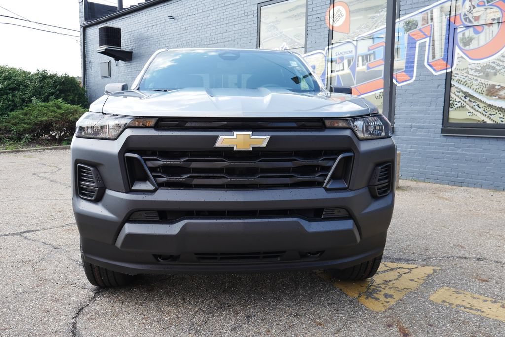 New 2026 Chevrolet Colorado W/T w/ WT Custom Package AWD/4WD image 2