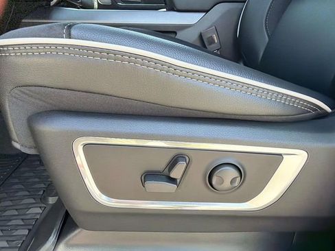 New 2026 RAM 1500 Laramie image 14