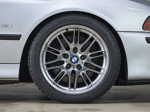 Used 2003 BMW M5 RWD image 46