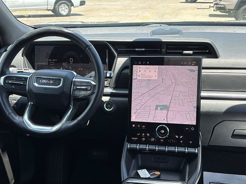 Certified 2025 GMC Terrain Elevation AWD/4WD image 23