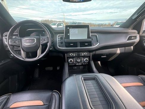 Used 2022 GMC Yukon XL AT4 w/ Max Trailering Package image 7