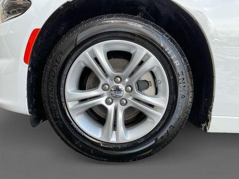 Used 2023 Dodge Charger SXT image 15
