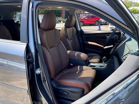Certified 2025 Subaru Ascent Touring AWD/4WD image 7