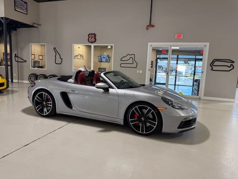 Used 2023 Porsche 718 Boxster GTS RWD image 87