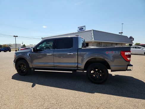 Certified 2022 Ford F150 Lariat image 4
