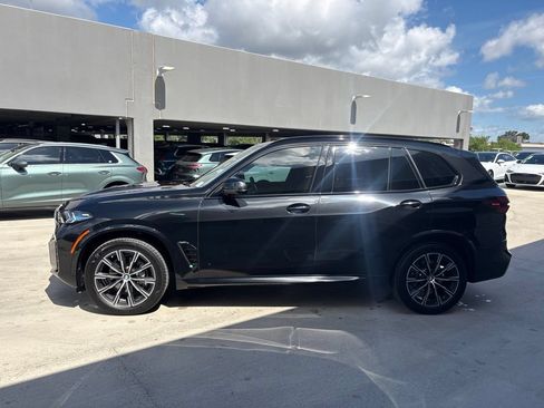 Used 2026 BMW X5 sDrive40i RWD image 9