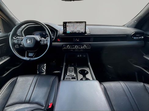 Used 2025 Honda Pilot Black Edition image 7