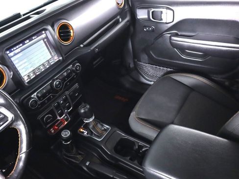 Used 2020 Jeep Gladiator Mojave image 35